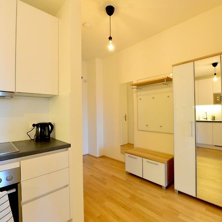 Self-Check-In With View & Free Parking Apartment เวียนนา ภายนอก รูปภาพ